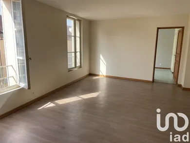 Appartement à Ancy-le-Franc (89160)