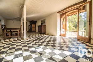 Traditional house at Montcabrier (46700)