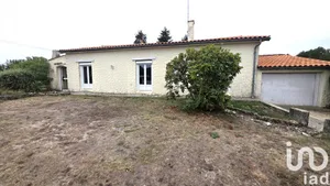 Maison à Donnezac (33860)