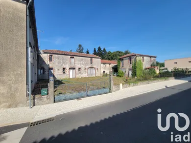 House in REAUMUR (85700)