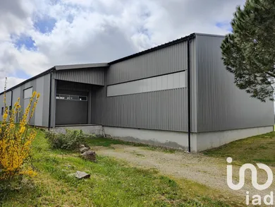 Building at Carmaux (81400)