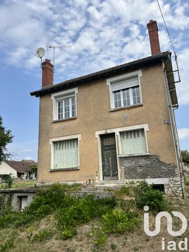 Maison à Saint-Doulchard (18230)