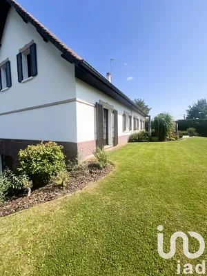 Pavillon à Péronne (80200)