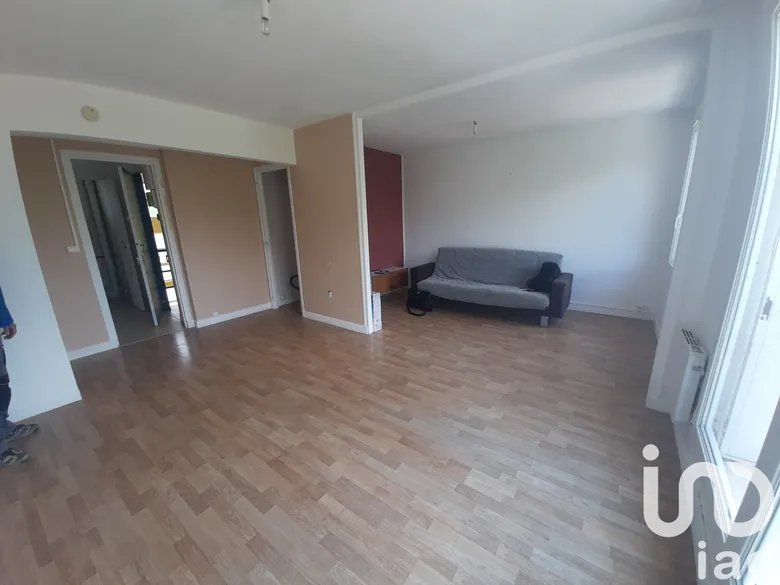 Appartement 4 pièces 76 m² · à Romilly-sur-Seine · 76 m² · 79 900 €