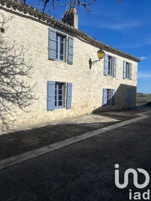 Immeuble à Montjoi (82400)