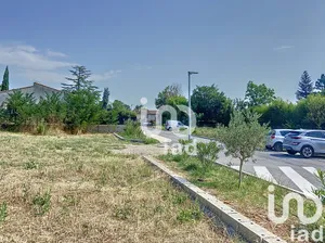 Building plot in Volx (04130)