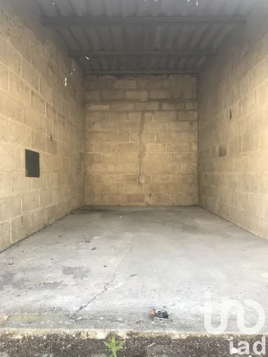 Garage à Montreuil (93100)