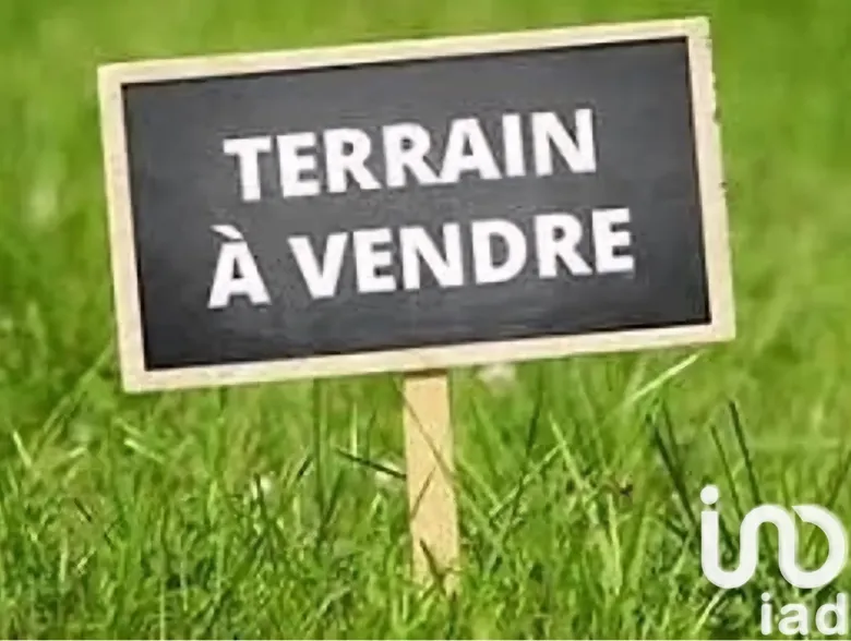 Terrain 468 m² · à Pernes · 468 m² · 32 000 €