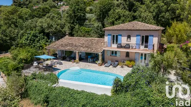 Maison d'architecte à TOURRETTES SUR LOUP (06140)