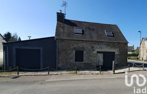 Village house at Kerien (22480)