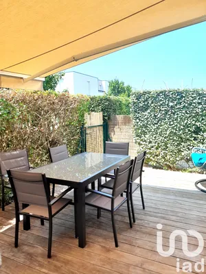 Apartment in La Rochelle (17000)