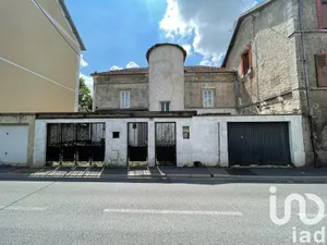 Building at Corbeil-Essonnes (91100)