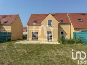 House at Jouy-le-Châtel (77970)