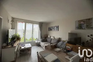 Apartment at Sens (89100)