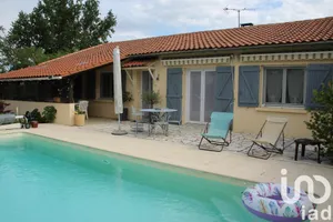 Maison traditionnelle à Saint-Nexans (24520)