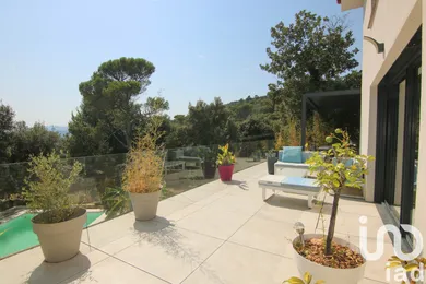 Maison à Garéoult (83136)