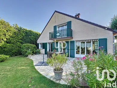 House at Boissise-le-Roi (77310)