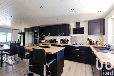 Maison à La Roche-sur-Yon (85000)