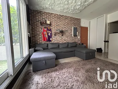 Apartment in Boulogne-Billancourt (92100)