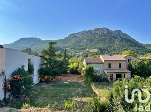 Terrain à bâtir à Buis-les-Baronnies (26170)
