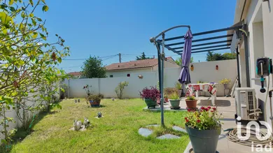 House at Marguerittes (30320)