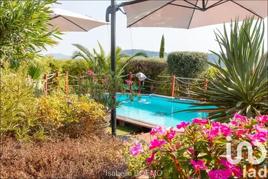 Traditional house in Tanneron (83440)