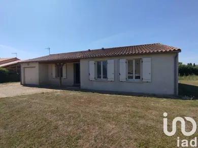 Maison à Saint-Martin-de-Sanzay (79290)