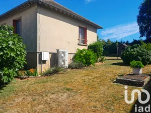 House at Levis (89520)