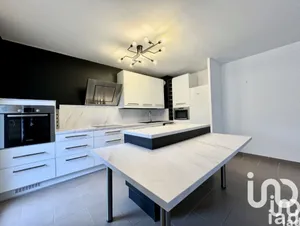 Appartement à Pringy (77310)