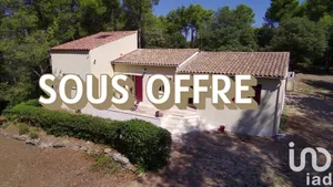 Maison traditionnelle à Pourrières (83910)