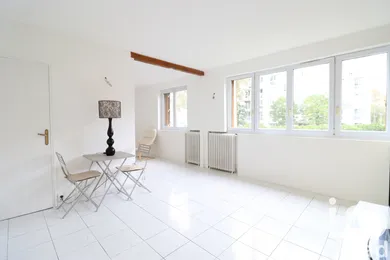 Apartment in Maisons-Alfort (94700)