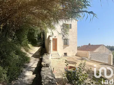 House at La Calmette (30190)