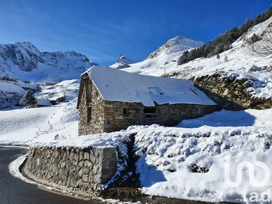 Grange à Luz-Saint-Sauveur (65120)