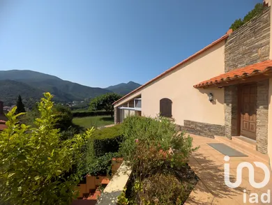 Architectural house at Amélie-les-Bains-Palalda (66110)