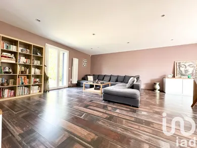 Detached house in Lizy-sur-Ourcq (77440)