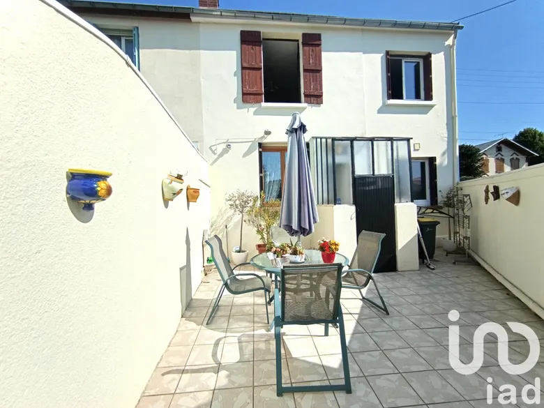 Maison 6 pièces 128 m² · à Chambly · 128 m² · 250 000 €