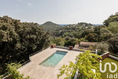 Appartement à Les Adrets-de-l'Estérel (83600)