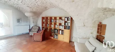 Village house at Saint-Mamert-du-Gard (30730)