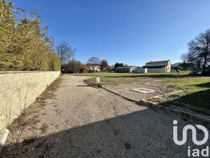 Building plot in Saint-Geniès-de-Comolas (30150)