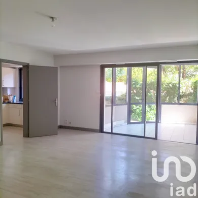 Apartment in Challans (85300)