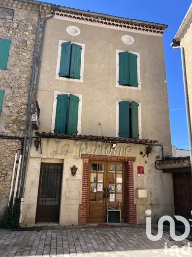 Building at Saint-Martin-de-Brômes (04800)