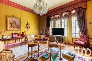 Apartment at Paris (75008)