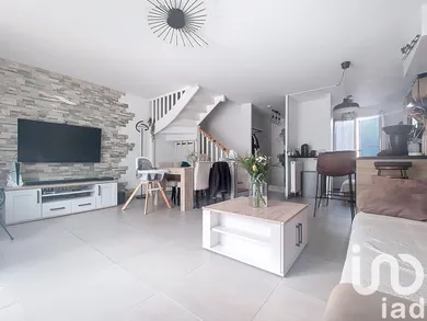 House in Bruyères-le-Châtel (91680)