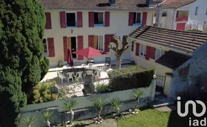 Maison de village à Donnemarie-Dontilly (77520)