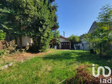 Building plot in Villeneuve-le-Roi (94290)