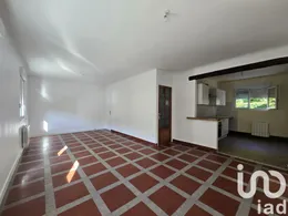 House in Maintenon (28130)