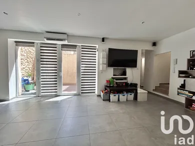 Apartment at Nîmes (30000)