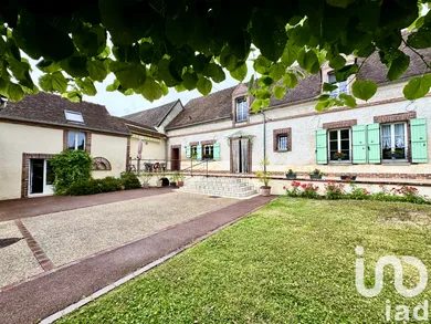 Village house in Malay-le-Grand (89100)