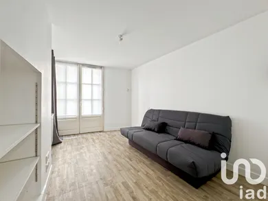 Immeuble à Laval (53000)