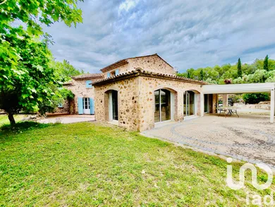 Domain at Les Arcs (83460)